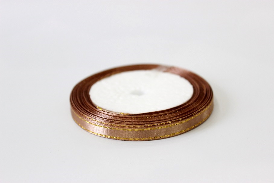 Лента атласная с золотым люрексом, коричневая, 6 мм (20м)