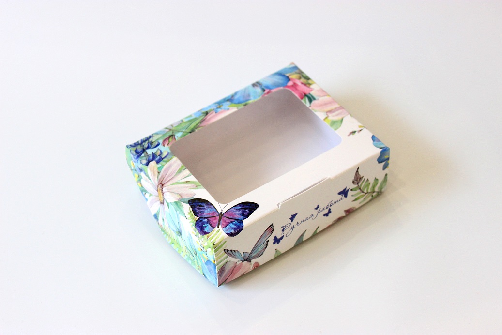 Коробка с окошком Бабочка (малая)