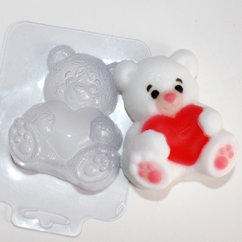 Пластиковая форма Мишка с сердцем