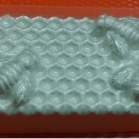 Пластиковая форма Пчелы на сотах (БП)