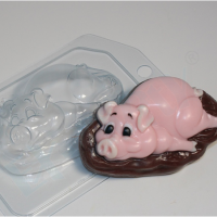 Пластиковая форма свинюшка в грязюшке